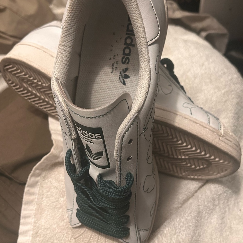 Adidas mens White Sneakers with Dark Green Accents